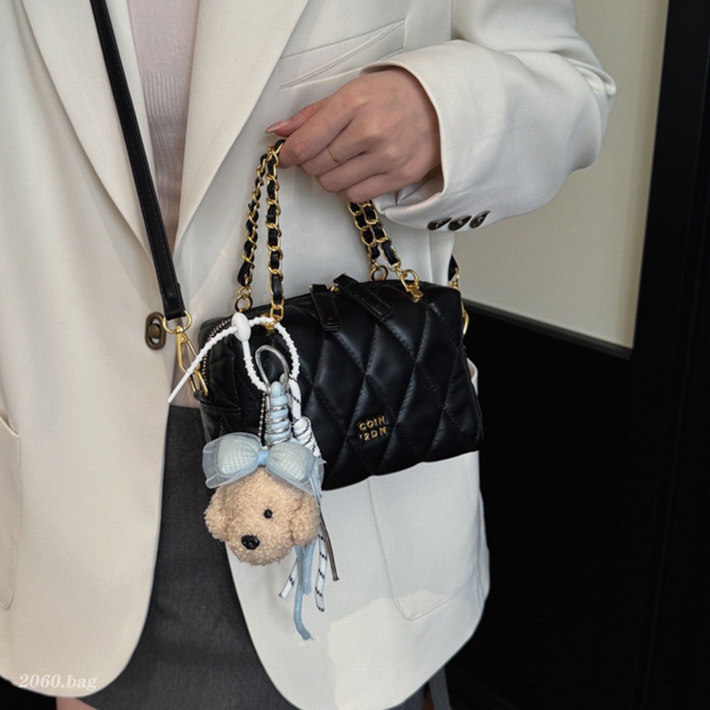 Cadenas temperamento de la chica bolso de mano inclinado sensación de dama 2026 sensación de nuevo estilo portátil de hombro único estilo exterior versátil