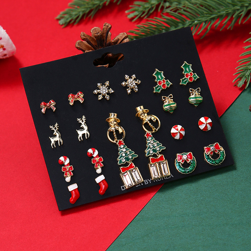 Cute Christmas Tree Christmas Socks Snowflake Alloy Enamel Plating Inlay Rhinestones Ear Studs 1 Set display picture 4