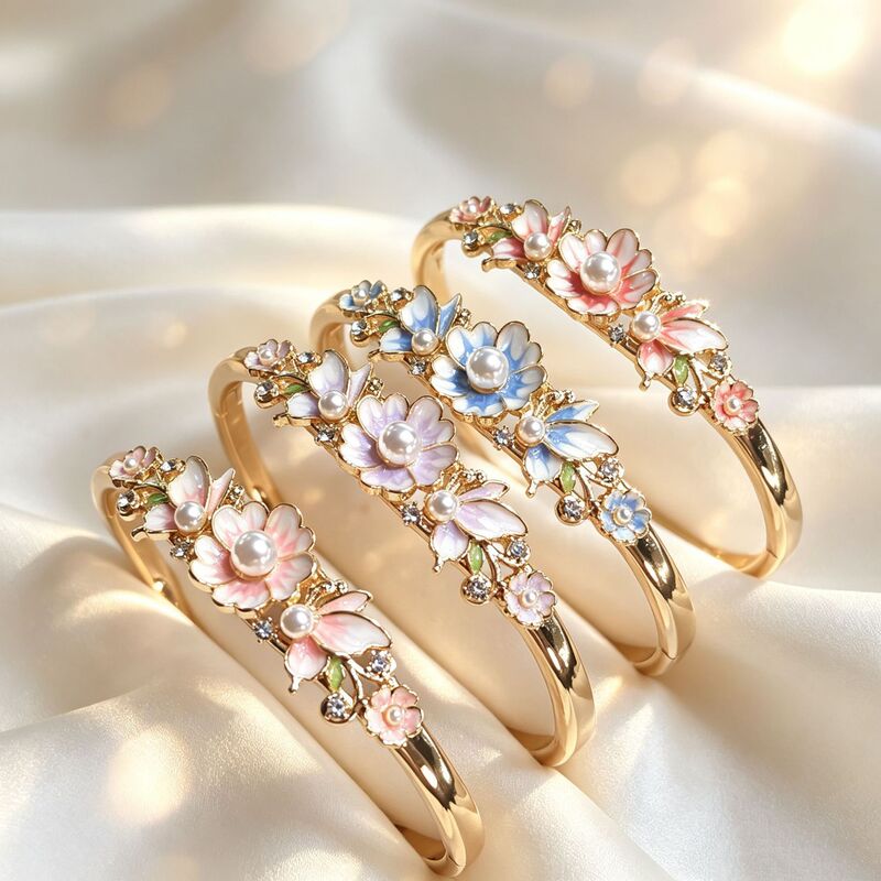 New French-style pearl flower enamel bracelet with diamond-studded floral and leaf design, Chinese-style accessory, available for wholesale from the source factory