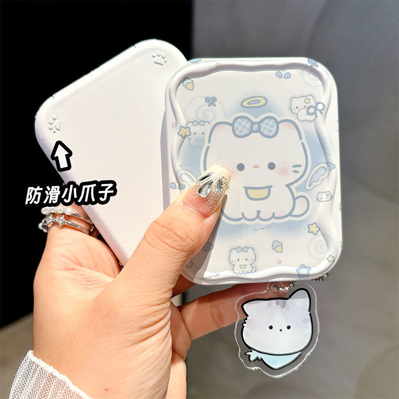Cartoon mirror
