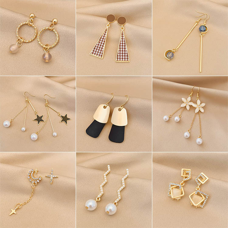 1 Pair Casual Round Flower Rectangle Plating Inlay Alloy Rhinestones Opal Pearl Drop Earrings display picture 2