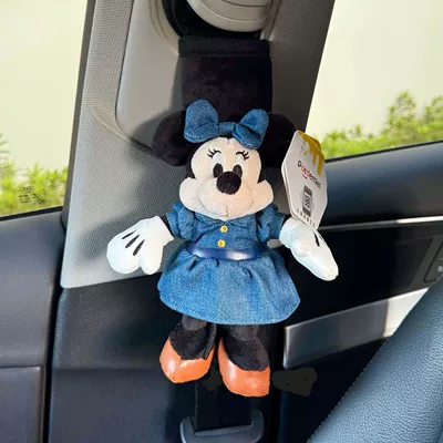 Mickey and Minnie Seat belt shoulder pad - denim-skirt-minnieblack-plush-shoulder-pads