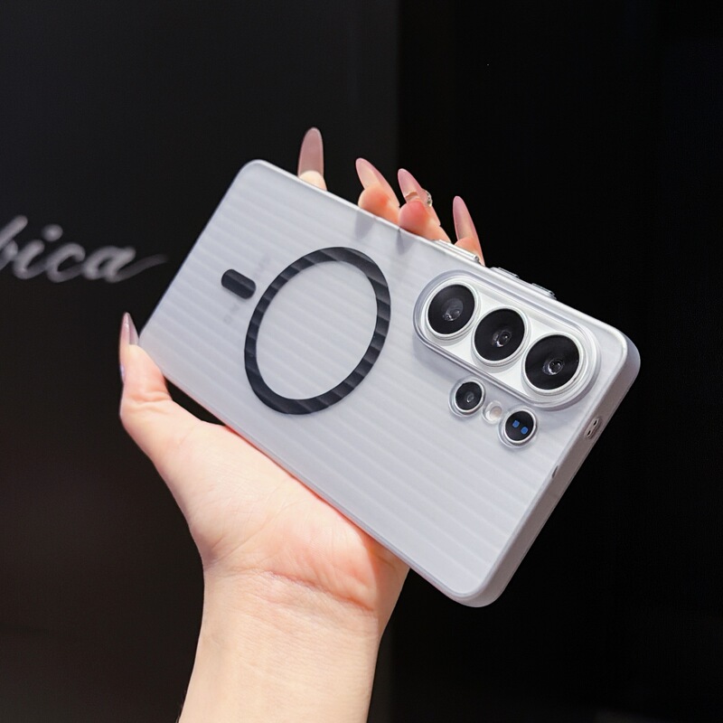 Suitable for Samsung S26ultra phone case, S25+ with built-in magnetic suction, S24 with 3D corrugated design, S23 with matte semi-transparent ultra-thin design Suitable for Samsung S26ultra phone case, S25+ with built-in magnetic suction, S24 with 3D corrugated design, S23 with matte semi-transparent ultra-thin design