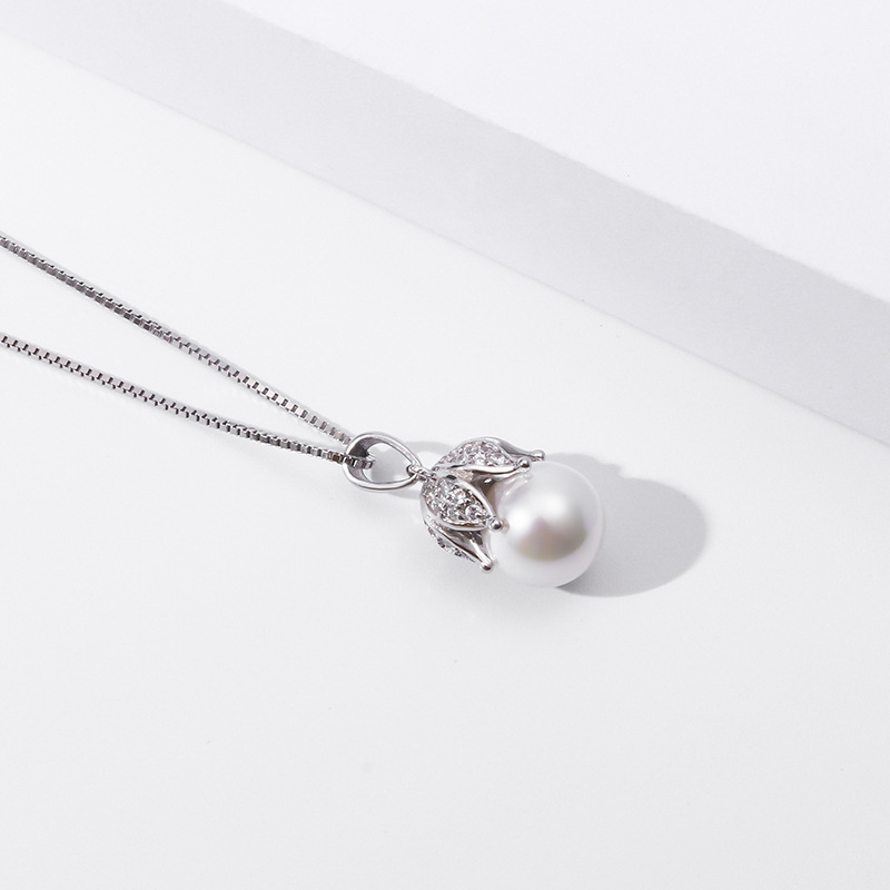 Estilo japonés y coreano dulce clavícula cadena perla collar colgante s925 plata esterlina con incrustaciones de diamante flor colgante hembra al por mayor