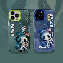 宇航员熊猫适用iPhone15PROMAX手机壳苹果12网红14Pr彩银13硬壳11