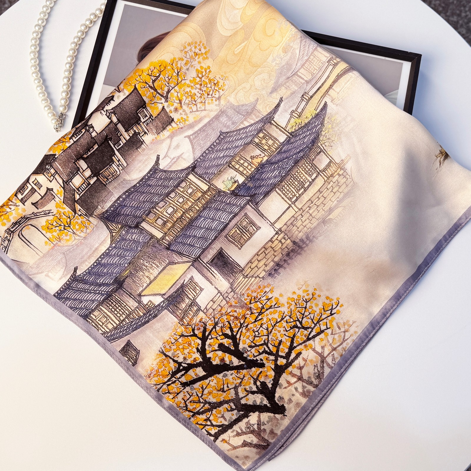 Lenço de seda mulher estilo chinês tradicional jiangnan print_voghion.com
