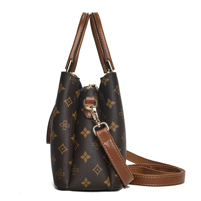 Bolsos de mujer de gran capacidad 2025 para viajeros de alta gama Bolsos grandes portátiles de moda presbiteriana Bolsos de mensajero de un solo hombro al por mayor