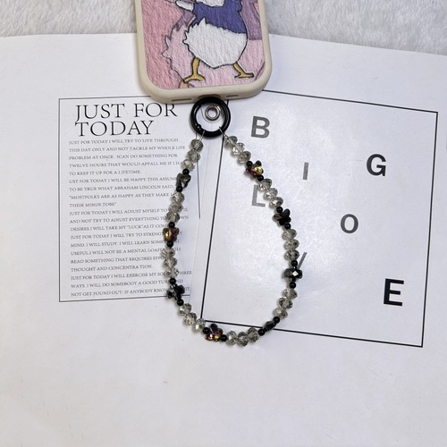 Minimalist style versatile butterfly knot crystal short handmade bead bag pendant keychain phone chain universal model