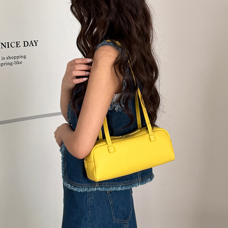Women's Underarm Bag 2026 New Arrival Top Grain Cowhide Leather Handbag Shoulder Bowling Bag Casual Commuter Boston Baguette Bag - Thumbnail 7