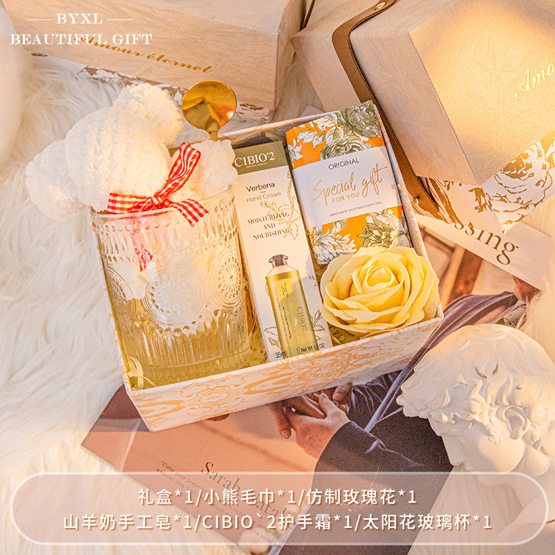 結婚お土産の女性の高級実用的な結婚式の小衆高級姉妹団のお返しのフランス姉妹団のギフトボックス|undefined