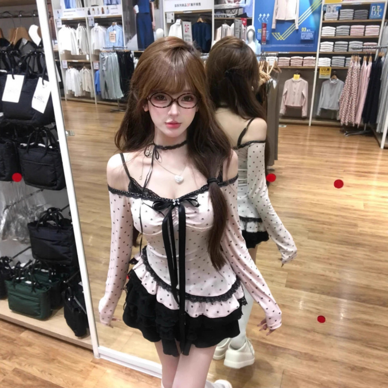 Early Autumn Waist Slimming Design Pure Lust Style Sexy Asymmetrical Lace Polka Dot Top + Short Skirt Suit for Women