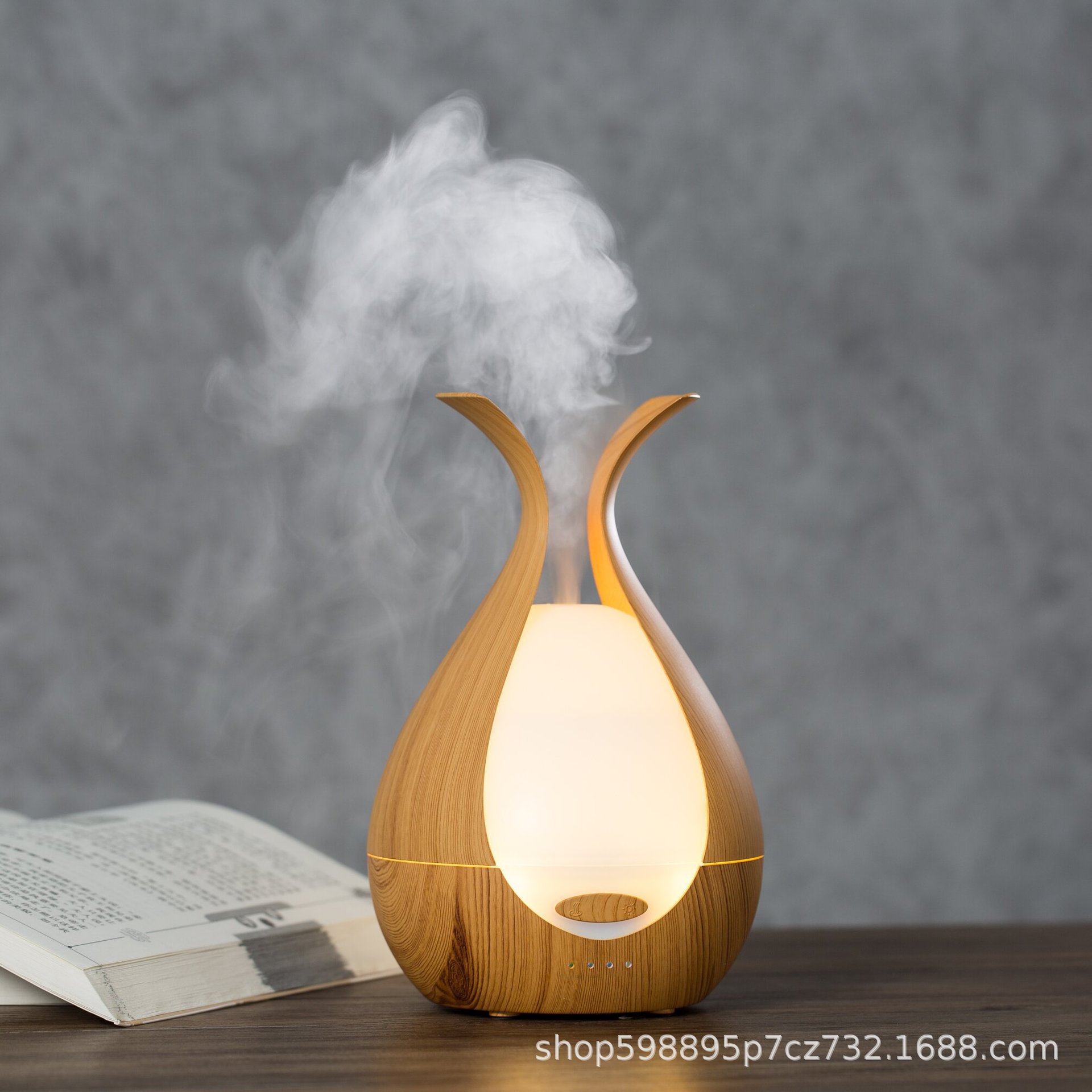 Manufacturer Wholesale Aromatherapy Machine, Silent Plug-In Office Desktop Colorful Mist Timer Ultrasonic Humidifier for Home Use