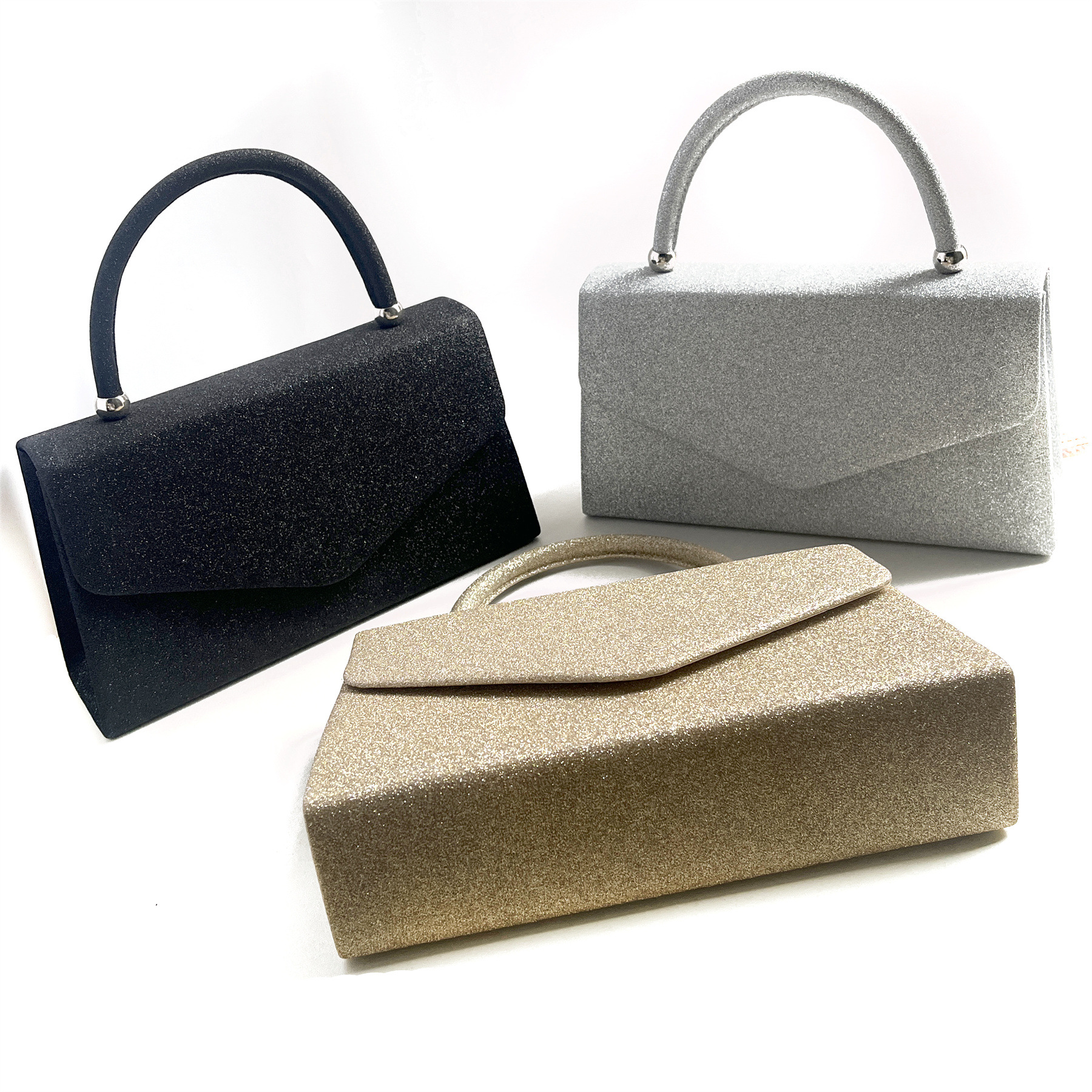 Small clutch bag on chain, chain bag
