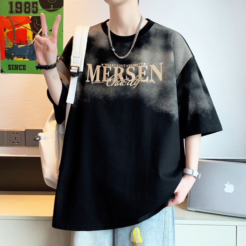 Men's Short-Sleeve T-Shirt, Hong Kong Style, Loose Fit, Drop Shoulder Sleeves, Super Stylish, Half-Sleeve Pullover, Trendy Color-Blocking, Handsome T-Shirt Men's Short-Sleeve T-Shirt, Hong Kong Style, Loose Fit, Drop Shoulder Sleeves, Super Stylish, Half-Sleeve Pullover, Trendy Color-Blocking, Handsome T-Shirt