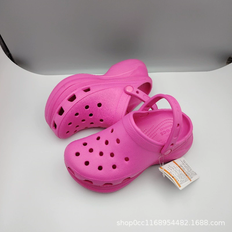 Retro beach fashionable slippers, universal sandals