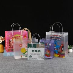 透明な PVC ハンドバッグカスタマイズされた pp ハイエンドギフトギフトバッグ大容量の収納袋写真とロゴ付き