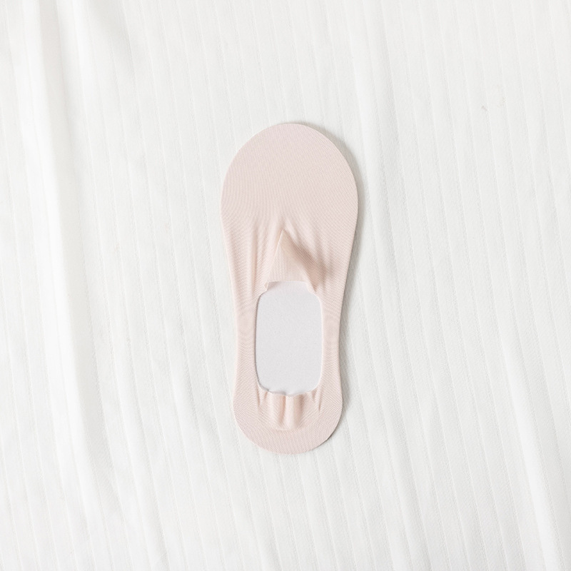 船の靴下の女性の夏の超薄型の氷の糸の靴下の女性の夏の綿の底の浅い口のコンタクトレンズのシリコンの滑り止めはついていません。|undefined
