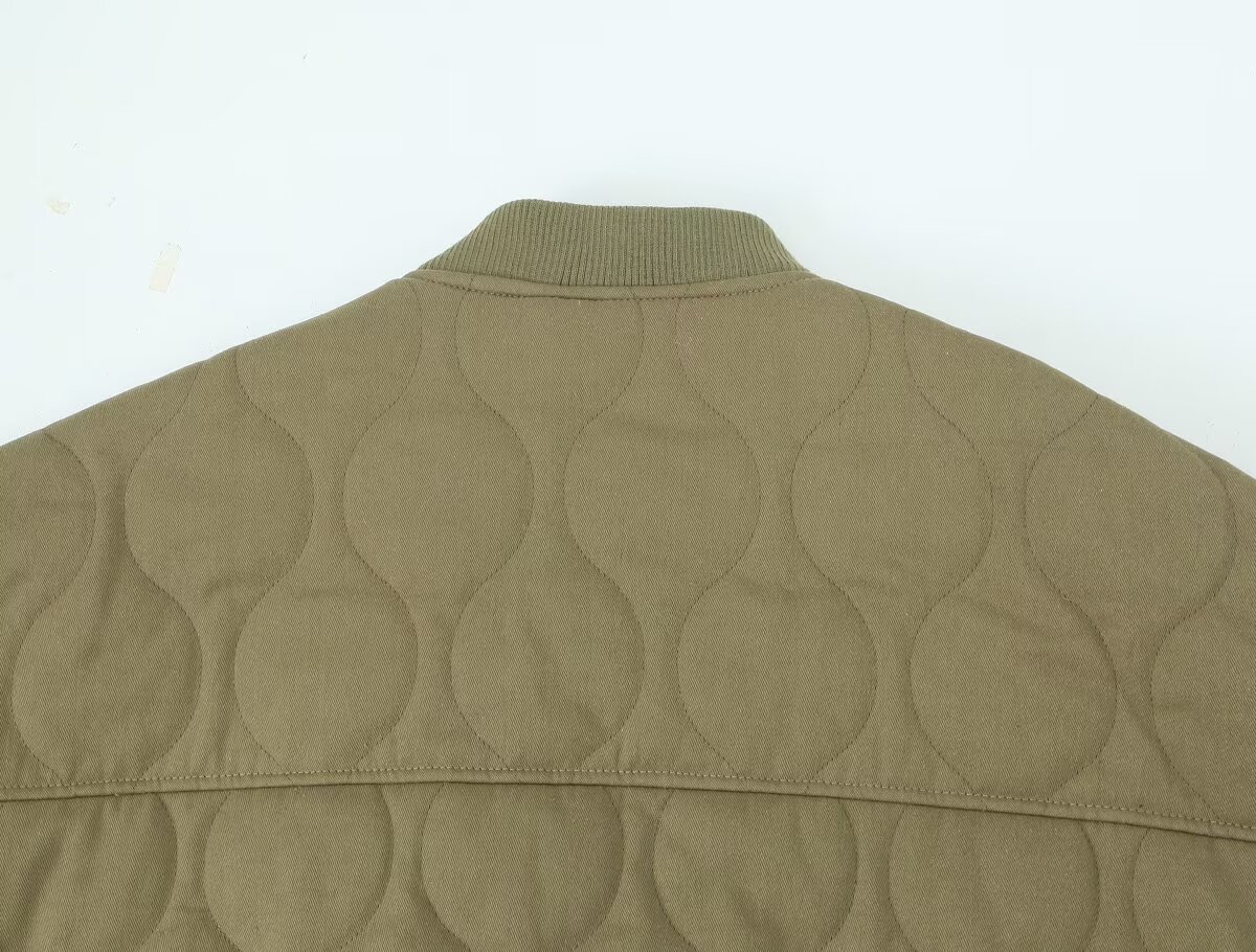 Damska kurtka z bawełny pilotka jesień/zima 2024 modna, luźna, sprana_voghion.com