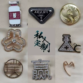 胸针;耳钉;项链