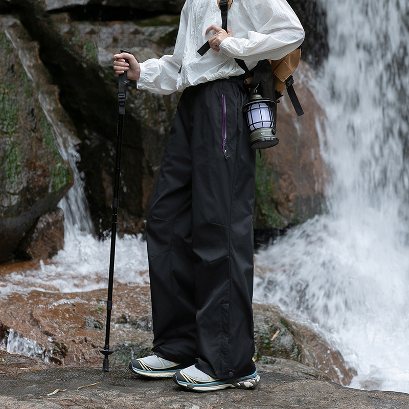 大牌冲锋裤女款防风防水户外速干登山裤薄款伞兵防晒运动白色裤子|undefined