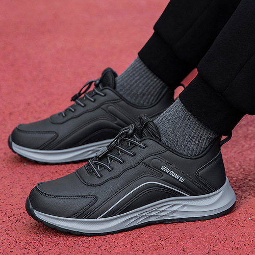 Cross-border elderly shoes for women in autumn and winter non-slip grandma and mother middle-aged and elderly comfortable sports walking soft-soled dad shoes leather surface