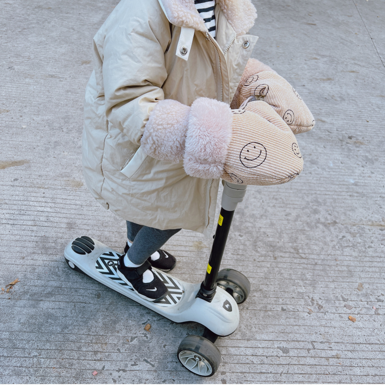 Korean Kidsren's Winter Outdoor Scooter Balance Bike Bicycle Handlebar Antifreeze Handlebar Gloves Birthday Gift
