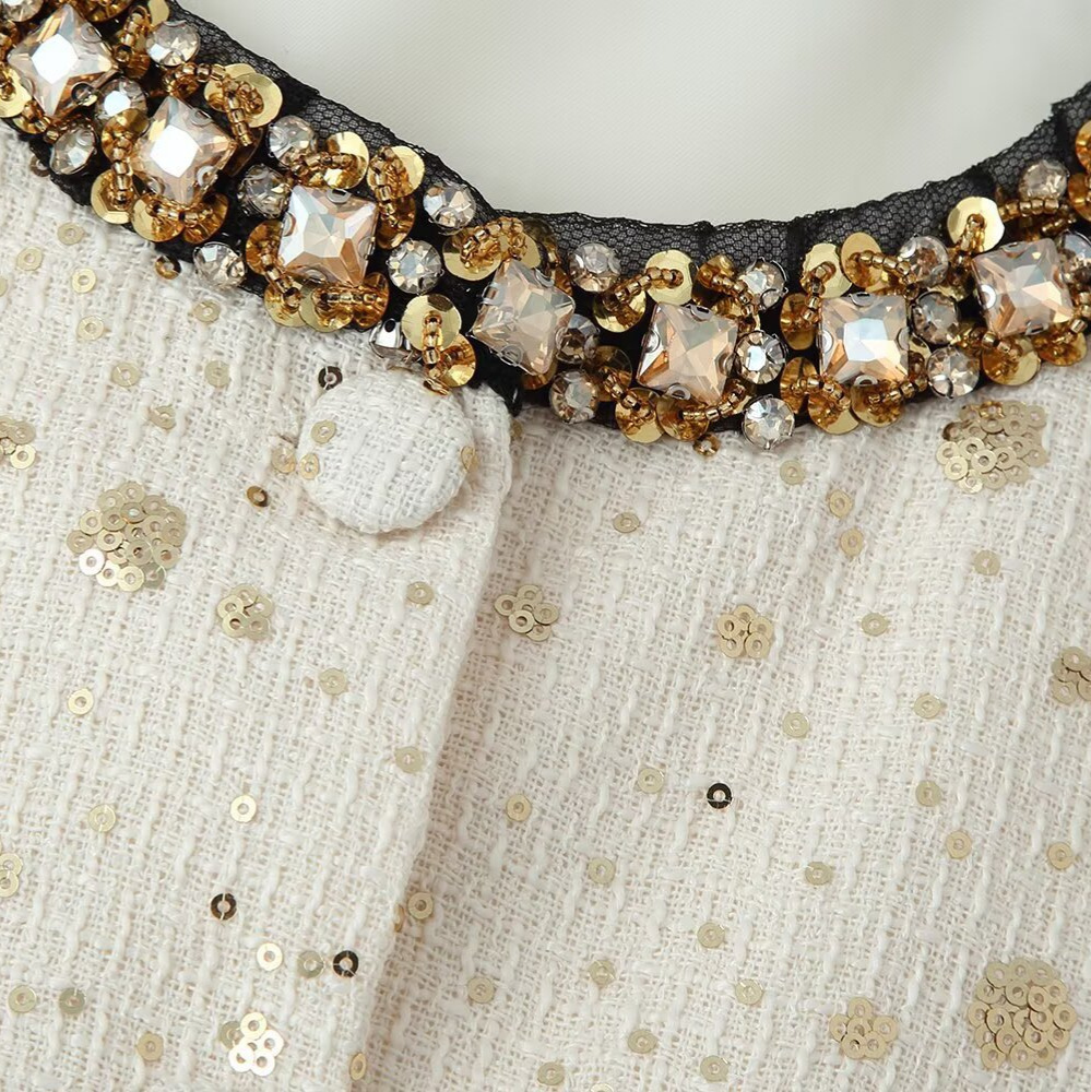 Myst & Za ropa de mujer verano 2026 nuevo estilo de moda temperamento elegante con diamantes de cuello redondo chaqueta de chaleco de fragancia image 3