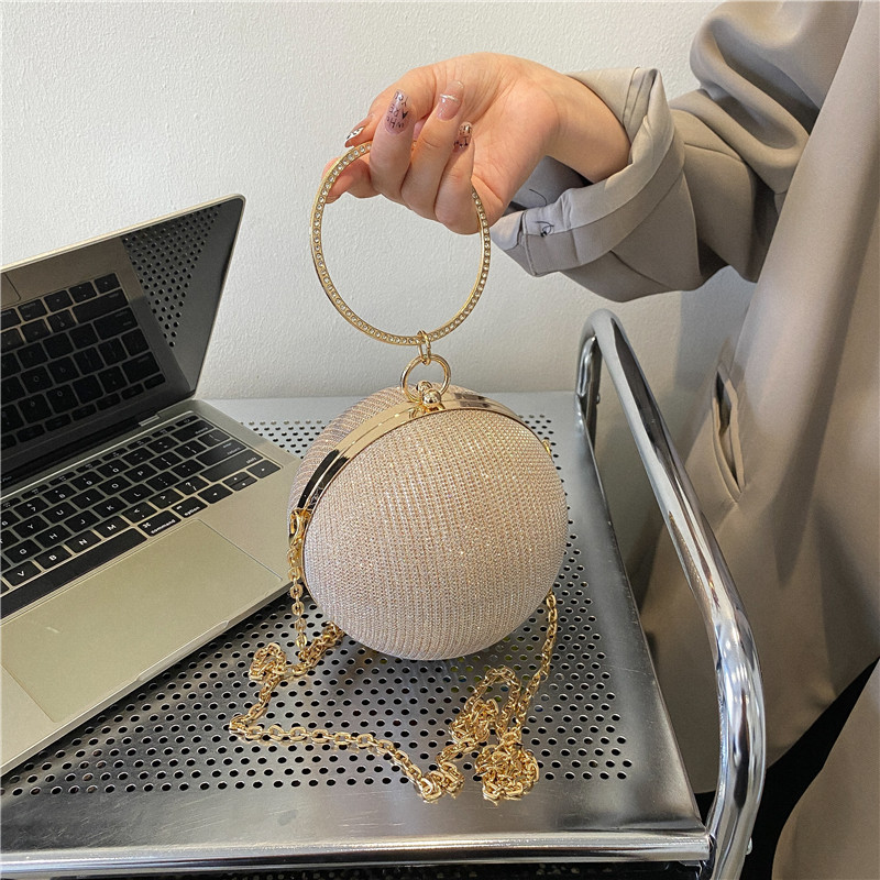 晚宴包新款时尚潮流甜美个性休闲包圆球状单肩包锁扣链条女包批发