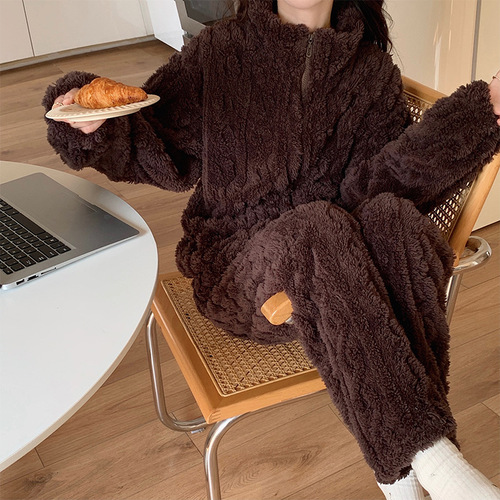 Pajamas women's winter coral velvet, thick velvet, velvet zipper, autumn and winter flannel can be worn outside, winter home wear set