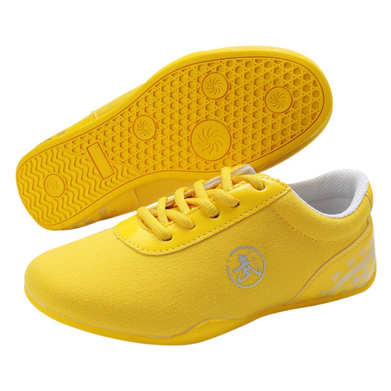 牛の筋肉の底の太極の靴の女性の夏の通気性のキャンバスの靴は武術の訓練靴の太極拳の練習靴の男性の運動靴を演じます。