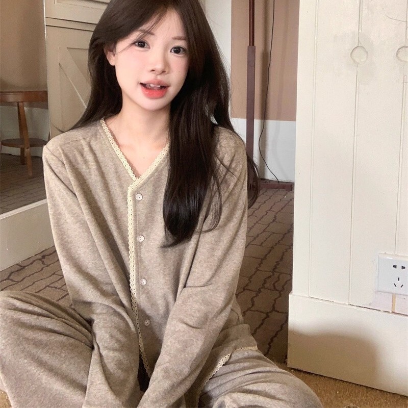 Autumn and Winter Small Fragrance Style Cashmere Pajamas for Women, New Fashionable Casual Solid Color Comfortable Lazy Suit, French Style in Stock