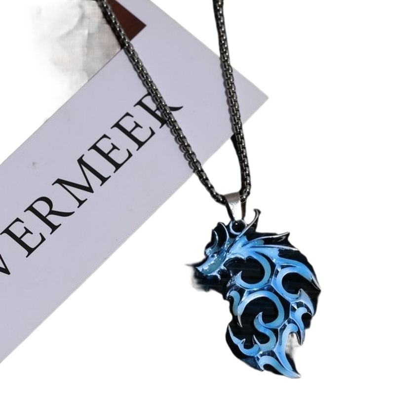 Llama de luz Dragon Wolf King collar hip hop hombres y mujeres ins personalidad discoteca salto colgante pareja diseño sentido cuello cadena moda