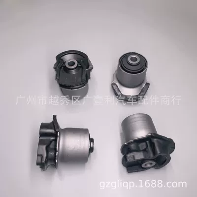 Suitable for 48725-08020 48725-28080 GGH20 NOAH VOXY rear axle rubber sleeve (Other walking systems)