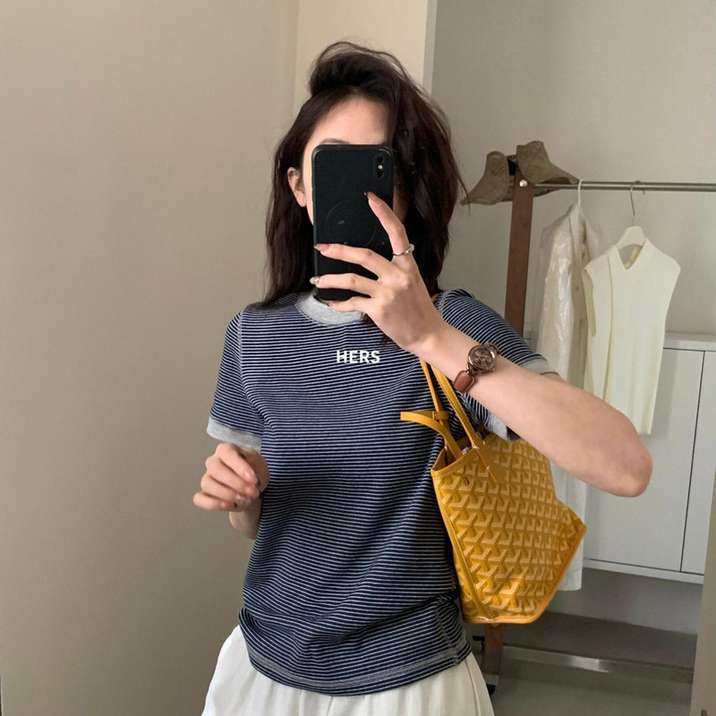 Hers Sweet Summer Fashion Retro Color-Block Striped Versatile Slimming Regular Shoulder Round Neck Short Sleeve T-Shirt for Women 20368 Hers Sweet Summer Fashion Retro Color-Block Striped Versatile Slimming Regular Shoulder Round Neck Short Sleeve T-Shirt for Women 20368