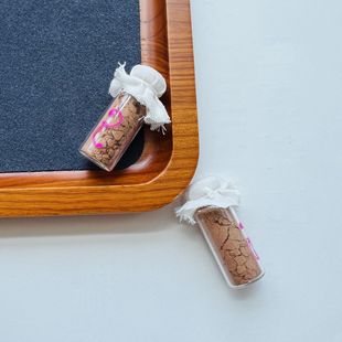 Thai Buddha Amulet Love Powder Emotional Powder