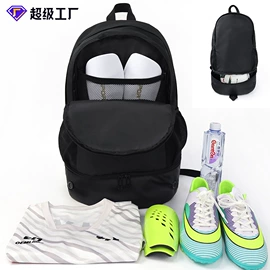 足球服;足球护腿板;运动背包