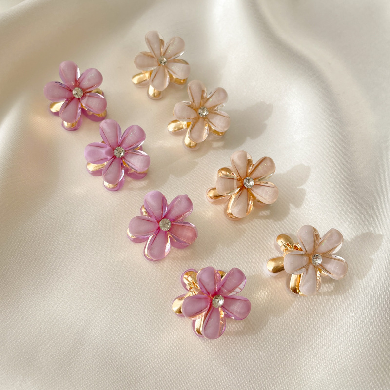 Sweet Flower Imitation Pearl Alloy Resin Handmade Hair Clip display picture 1