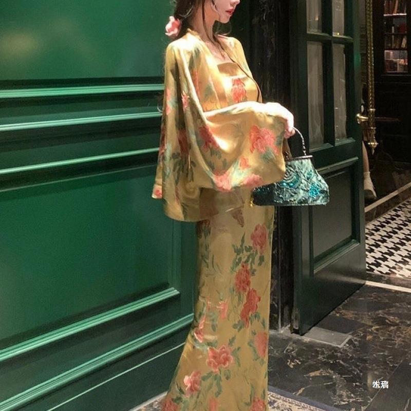 새로운 중국 스타일 국가 스타일 카디건 꽃 슬링 원피스 투피스 세트 틈새 패션 세트 우아한 초기 원피스 도매