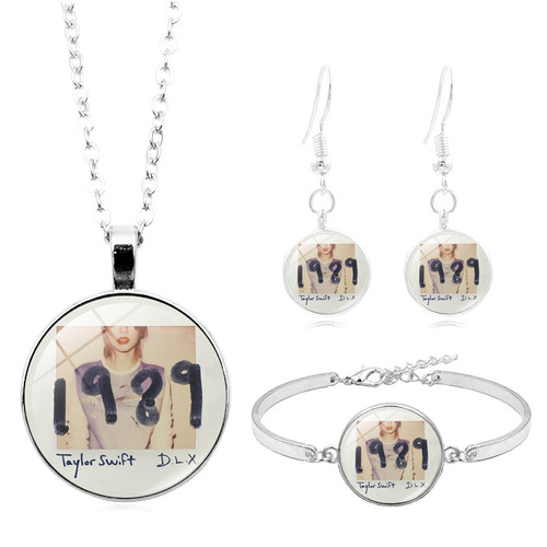 Taylor Swift necklace set Taylor Swift European and American fashion bracelet earrings jewelry set