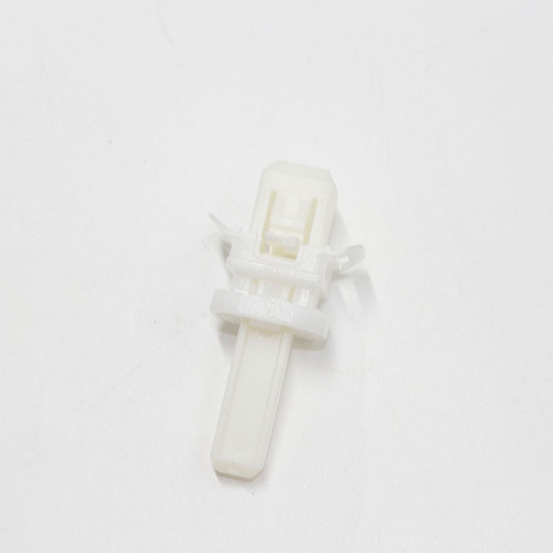 85815C1000 is suitable for Hyundai Sonata Tucson Elantra Kia Forte body trim panel clip 85815C1000 is suitable for Hyundai Sonata Tucson Elantra Kia Forte body trim panel clip