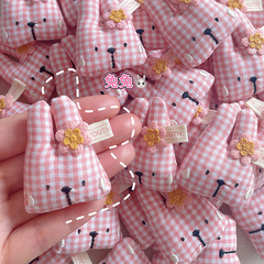 かわいいアニメの布芸は綿の小さいウサギの公の子供の頭の部品を満たして服のDIYの頭の飾りのブローチのアクセサリの装飾を包みます。