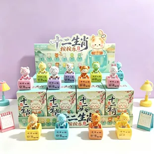 Мини-фигурки зодиака в коробочках антистресс