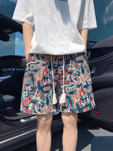 夏季新款时尚印花字母涂鸦短裤男士直筒潮流情侣五分裤百搭沙滩裤