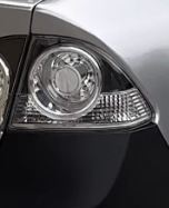 Es adecuado para el Civic Changsiming FD2 lámpara trasera transparente de crisantemo negro y blanco lámpara trasera de crisantemo cubierta de cuatro conjuntos