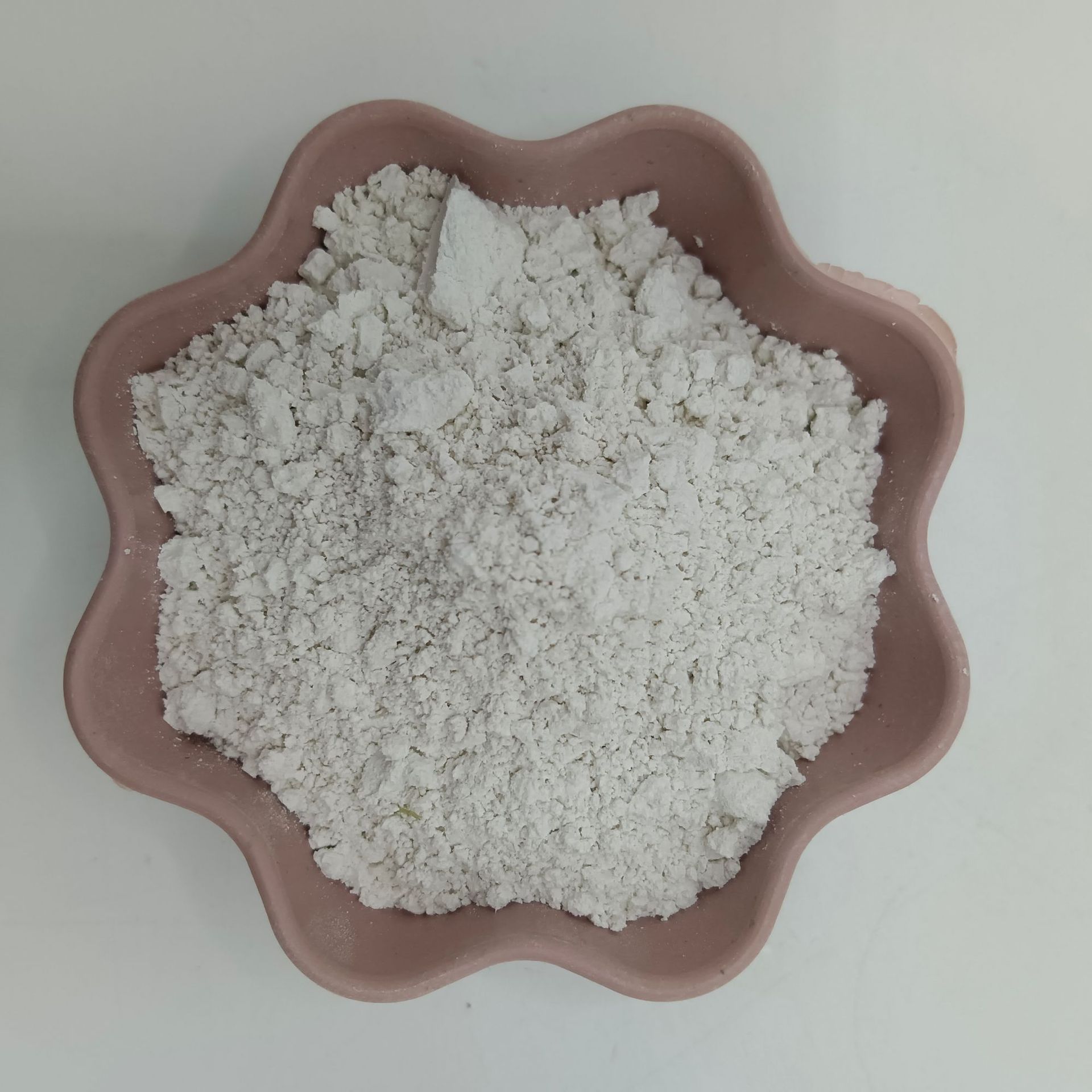 巨石供应高岭土 橡胶涂料造纸油漆用高岭土 1250目水洗高岭土