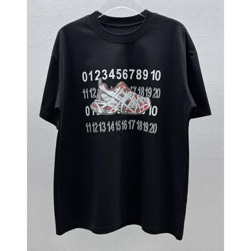 11(black) / S