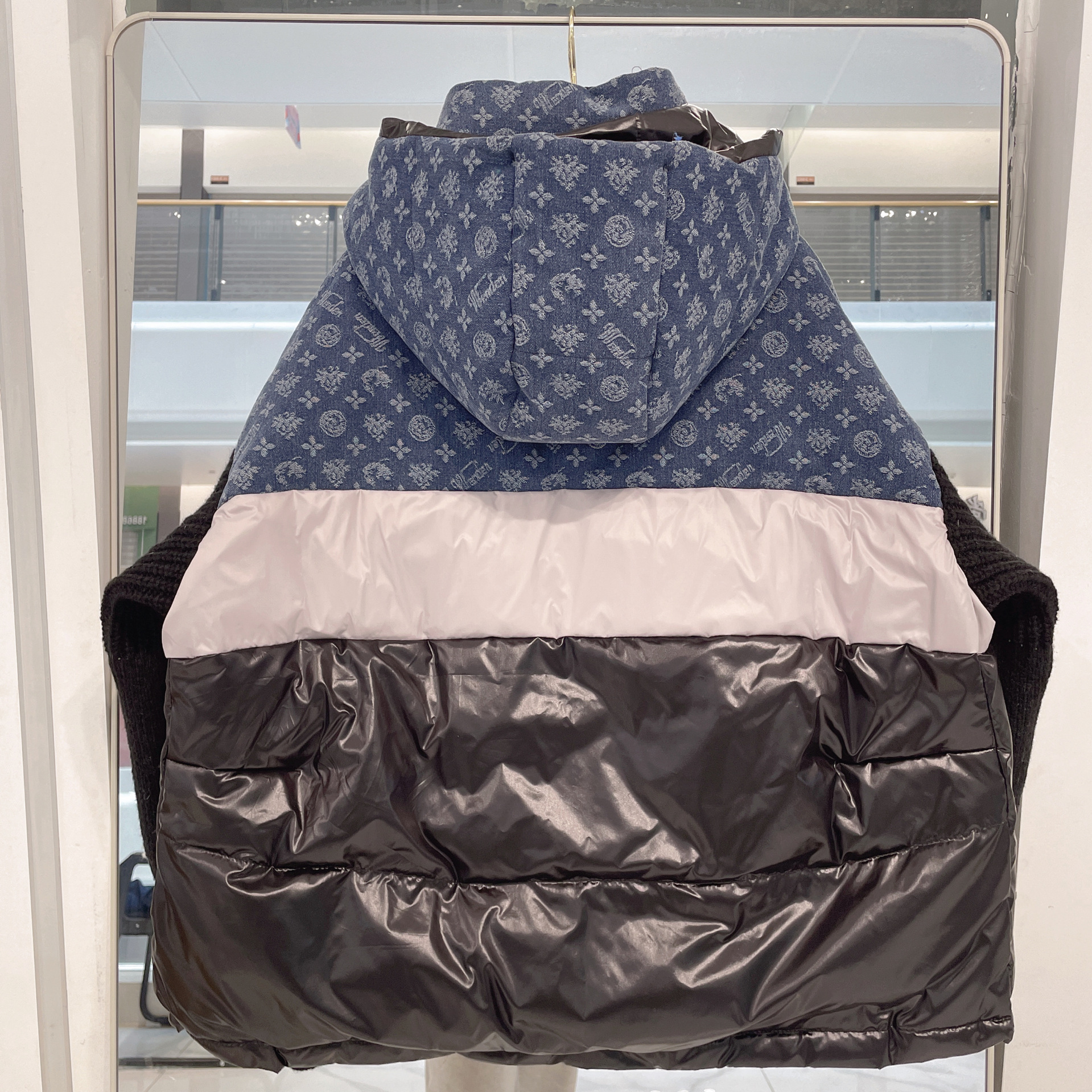 Odzież damska nowa marka modowa denim splicing kaptur zimowe płaszcze kurtki damskie dzianinowe rękawy litera kwiat grube zimowe płaszcze kurtki_voghion.com