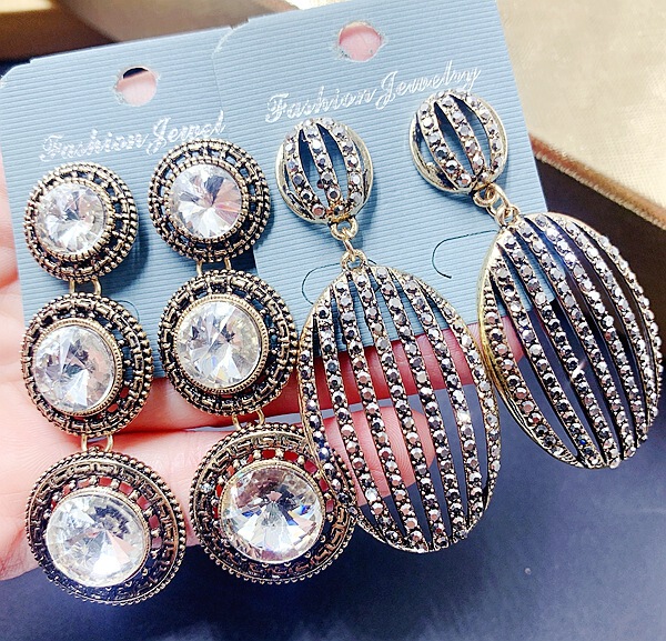 Fashionable retro design classic elegant earrings drop-shaped