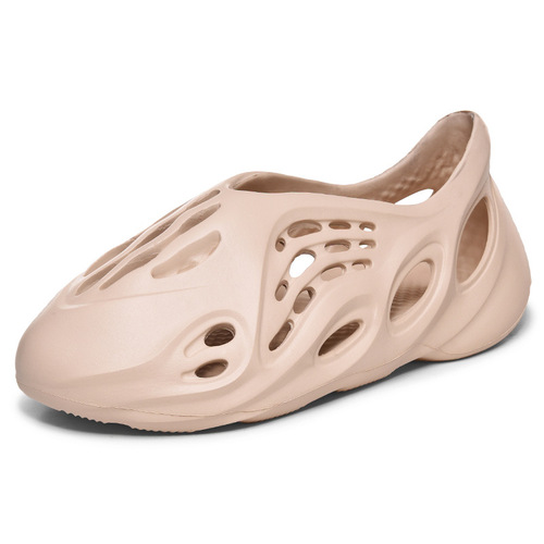 Cross-border 47-size Kanye-style solid-color Coconut perforated shoes for men—trendy hollowed-out Roman sandals perfect for couples and beach wear