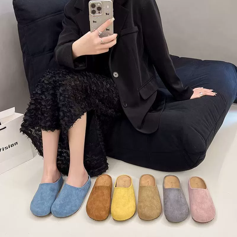 Retro slippers, Spring/Fall 2025 model, suitable with a skirt